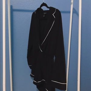 FOREVER21 v-neck romper